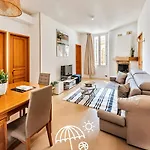 Frgk Suquet Olivier Historic 2- 3 Bedroom Charm Ultrafast Wifi Apartment Cannes