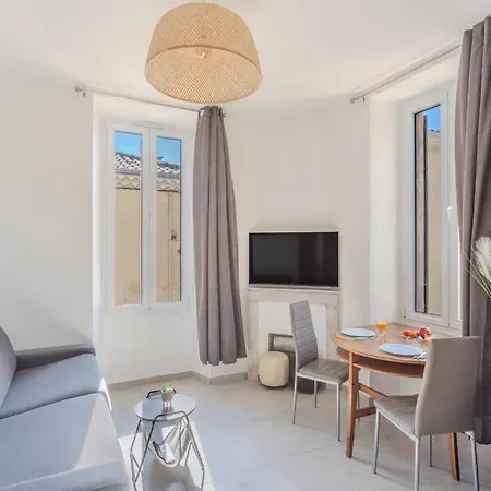 Apartment Frgk Suquet Olivier Historic 2- 3 Bedroom Charm Ultrafast Wifi Cannes