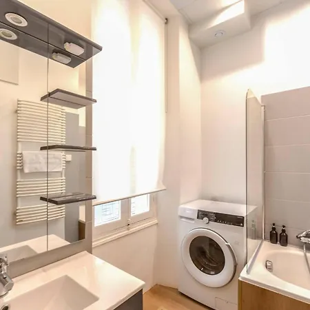 Frgk Suquet Olivier Historic 2- 3 Bedroom Charm Ultrafast Wifi Cannes