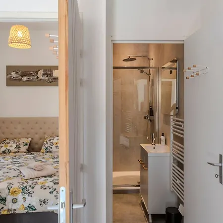 Frgk Suquet Olivier Historic 2- 3 Bedroom Charm Ultrafast Wifi *